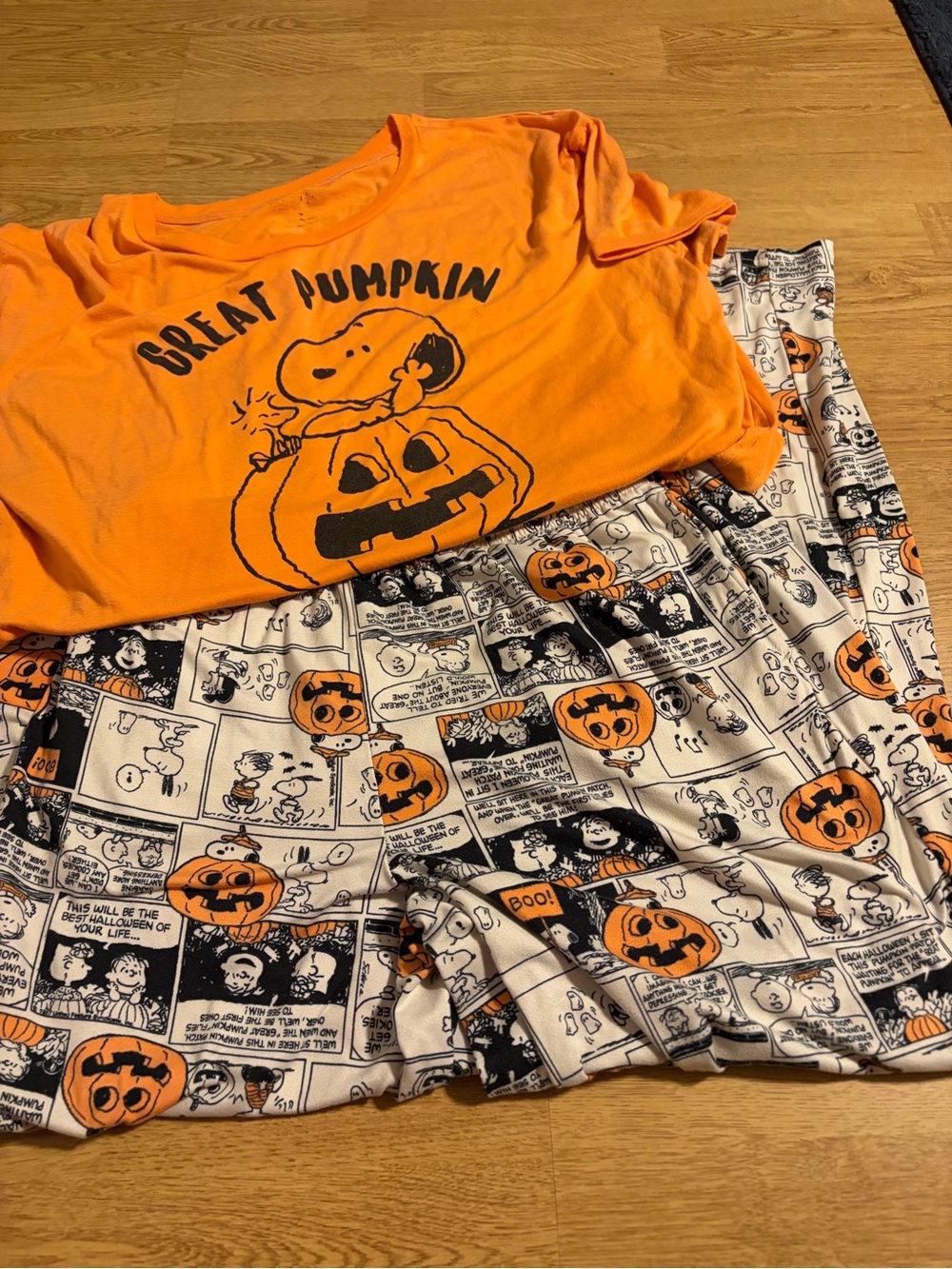Peanuts Orange & Cream Pumpkin Comic Pajama Set- Great Pumpkin (run big)